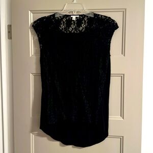 Women’s lace top